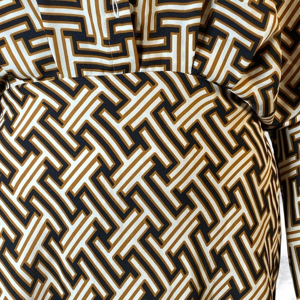 Express Printed Collared Half Button Up Mini Port… - image 6